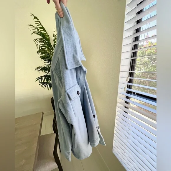 NWOT- THREAD & SUPPLY- Shirt Jacket in sky blue size L - Picture 8 of 10